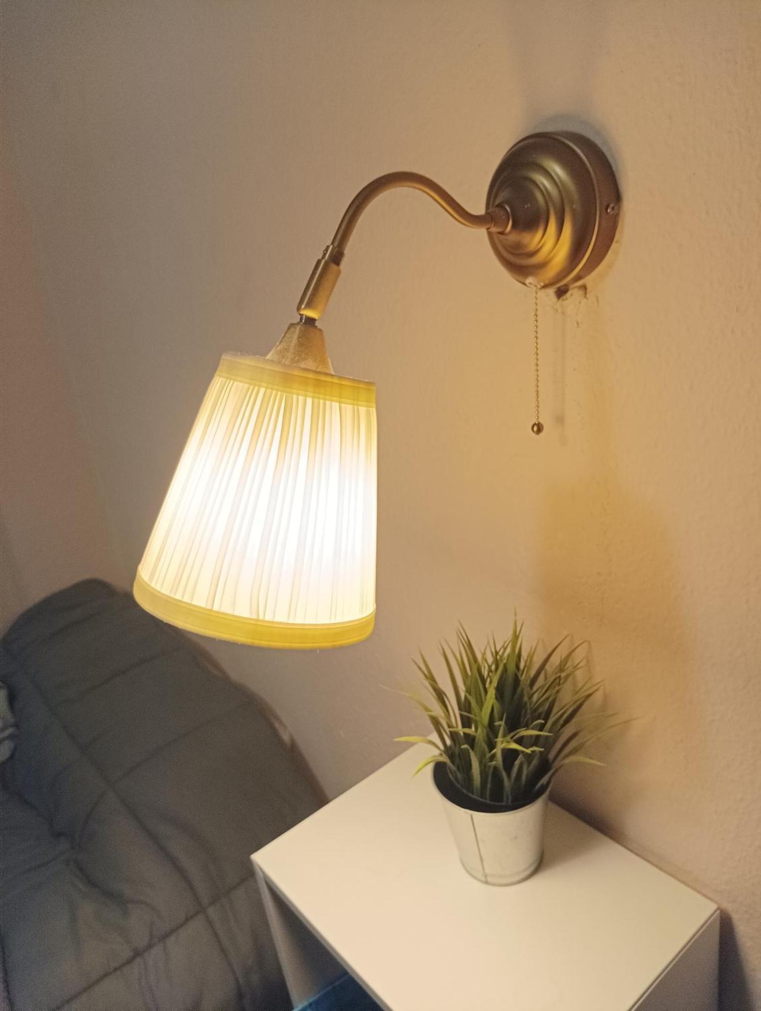 Habitaciones En Apartamento Compartido Delicias Room Cerca Del Mar, Aeropuerto, Ave Y Metro Málaga Exteriör bild